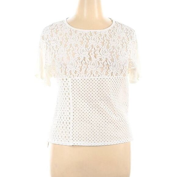 Excellent Red Haute Women’s White Embroidered Short Sleeve Blouse – Size Large - Picture 2 of 8